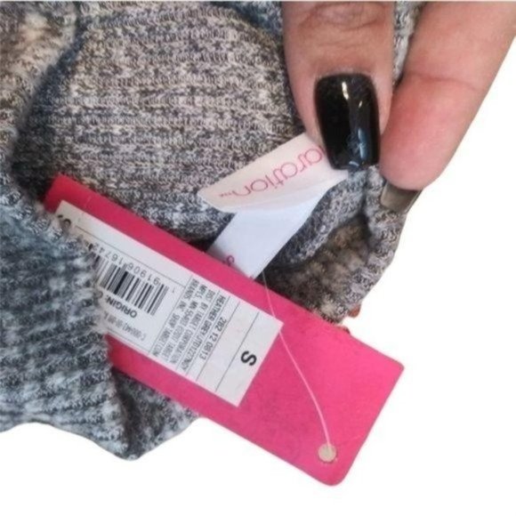 NWT Xhilaration Long Sleeve Mock‎ Neck Cinched Bottom Sweater Mini Dress - Picture 4 of 5